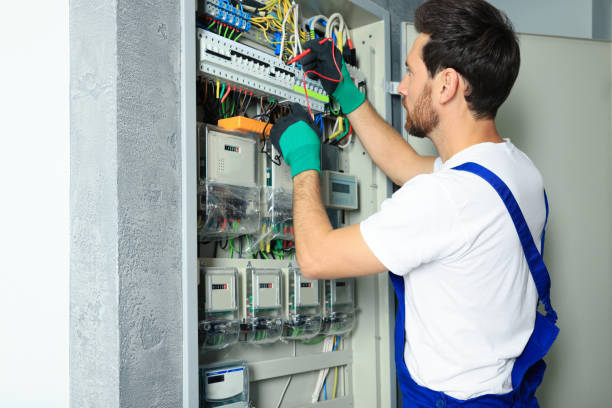 Best Affordable Emergency Electrician  in Pendleton, OR